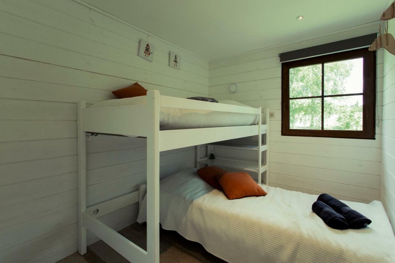 Fwv Chalet 2 Le Scandinave ビューリンゲン エクステリア 写真